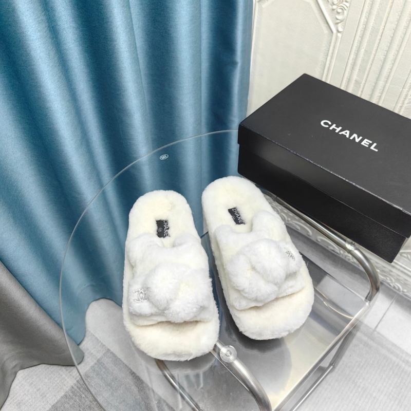 Ch*el slippers